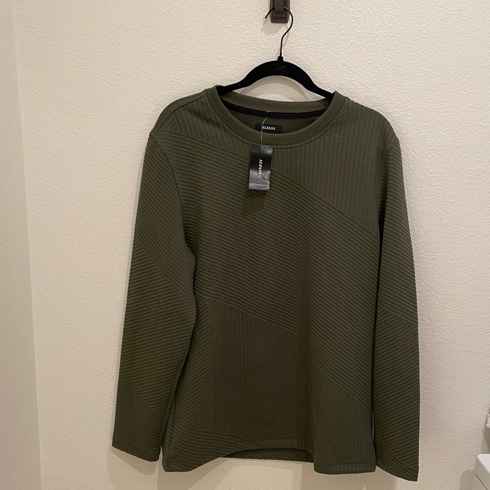 NWT Womens Alfani costa green sweater top​​​​​​​